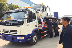 翠屏区汽车道路救援拖车价格